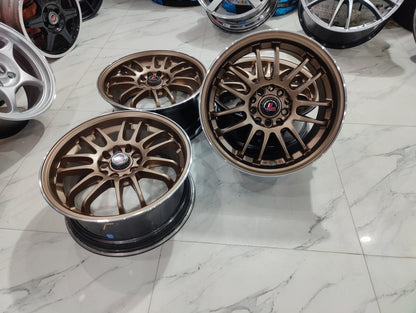 Ray's RE30 Wheels