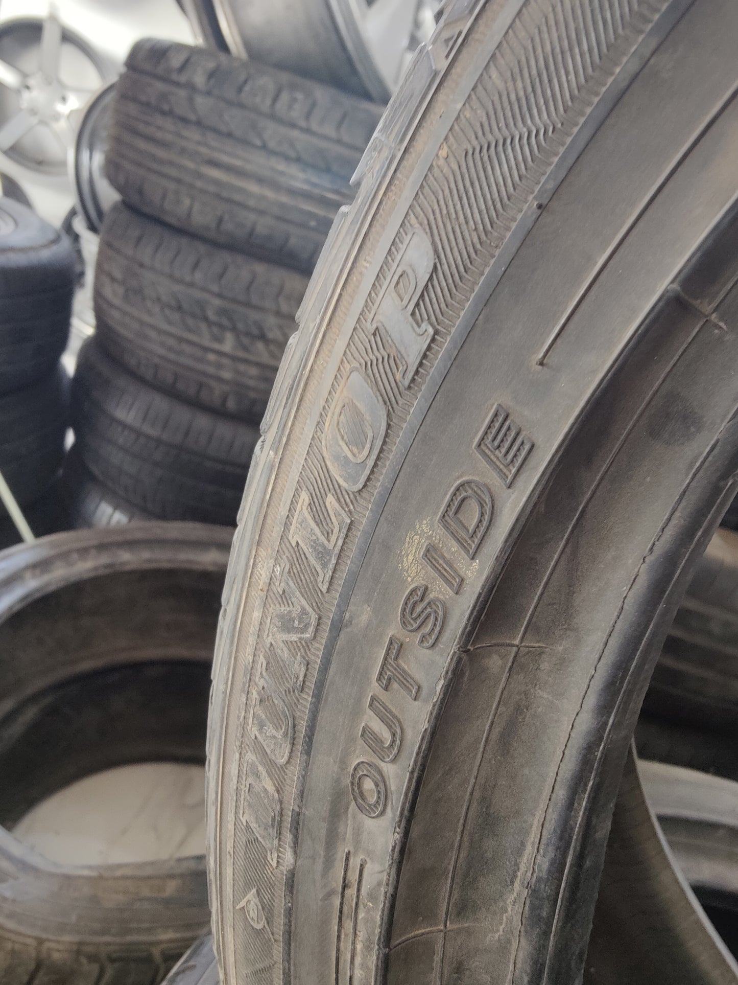 205/50/17 Qabli Dunlop tyres set available