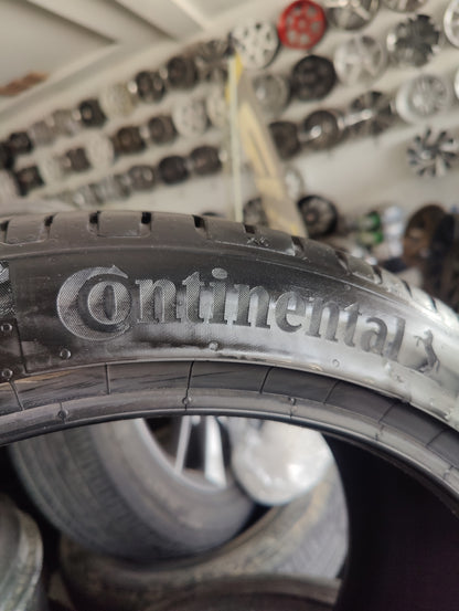 235/40/18 continental used Tyres available almost new condition