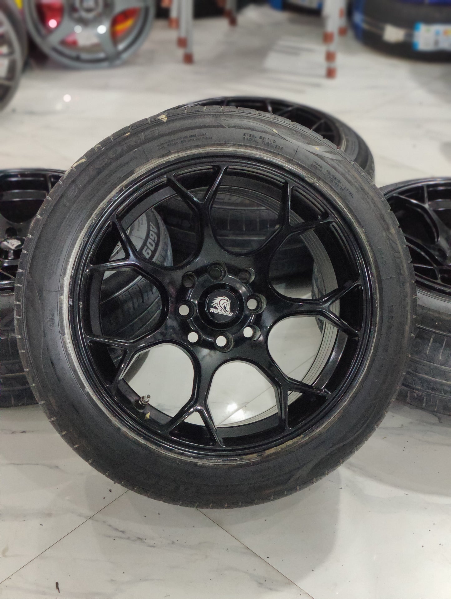 Shougun 528 original condition wheels&tyres