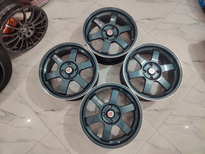 Rays Volk Racing TE37SL wheels