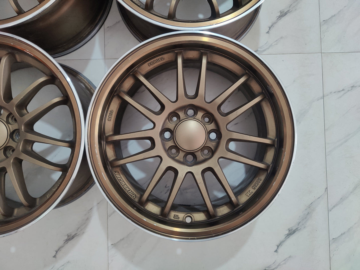 Rays Volk Racing RE30 wheels