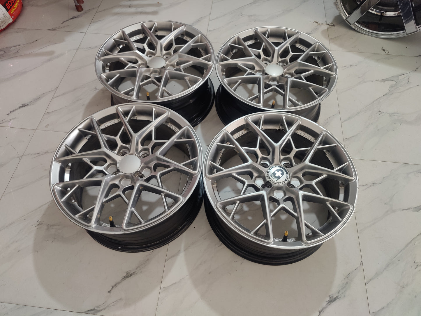 HRE FF10 wheels