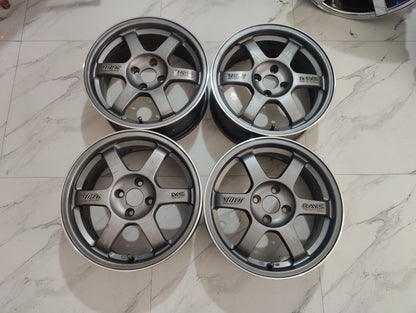 Rays Engineering TE37 wheels