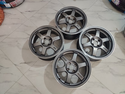 Rays Engineering TE37 wheels