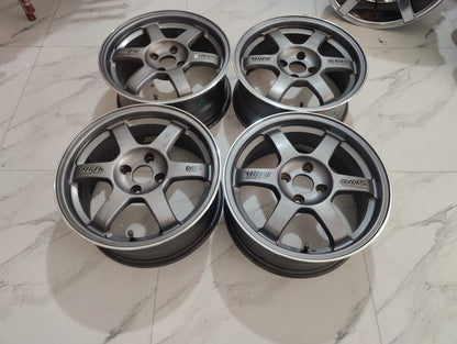 Rays Engineering TE37 wheels
