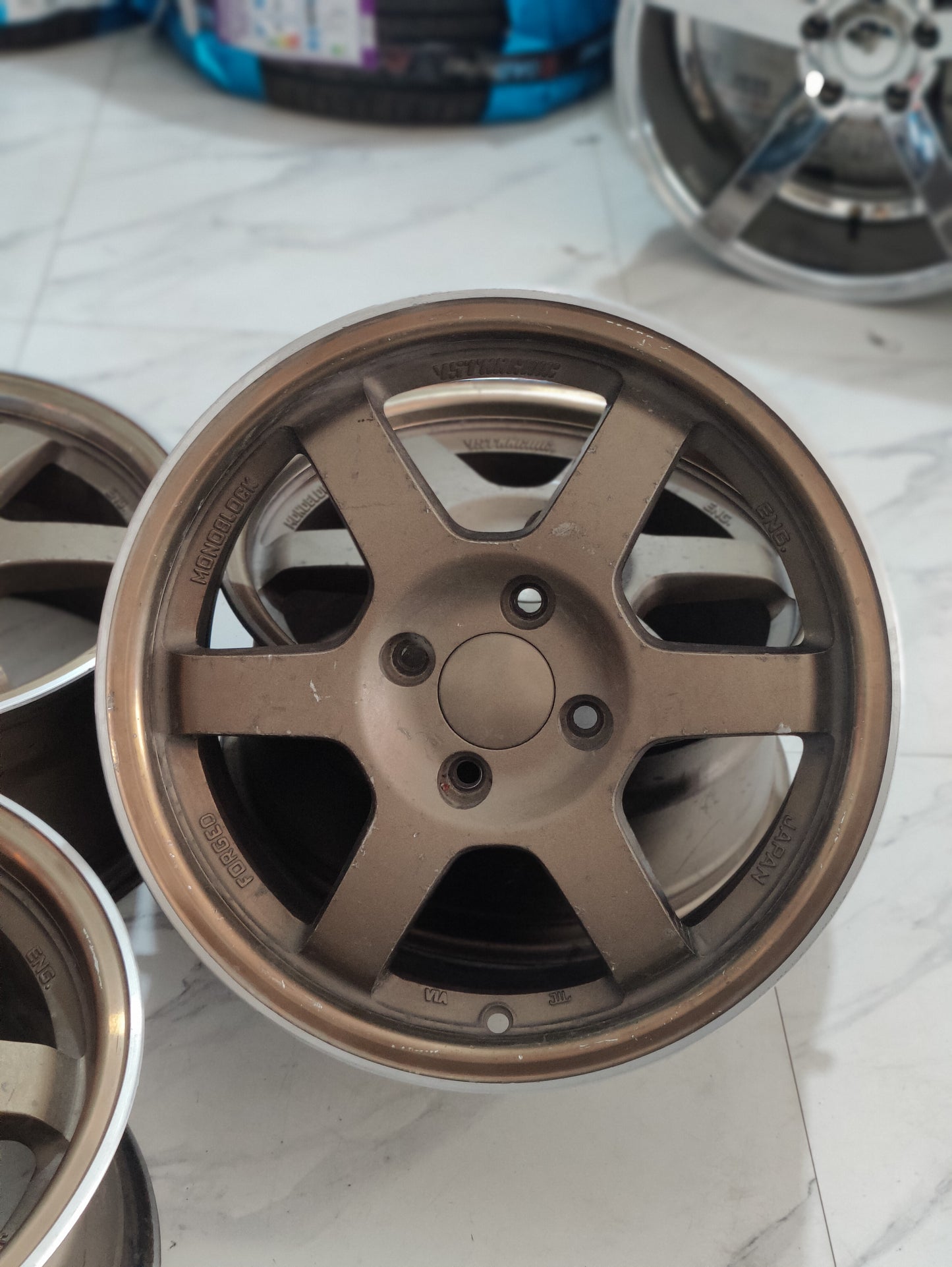 RAYS Volk Racing TE37 wheels
