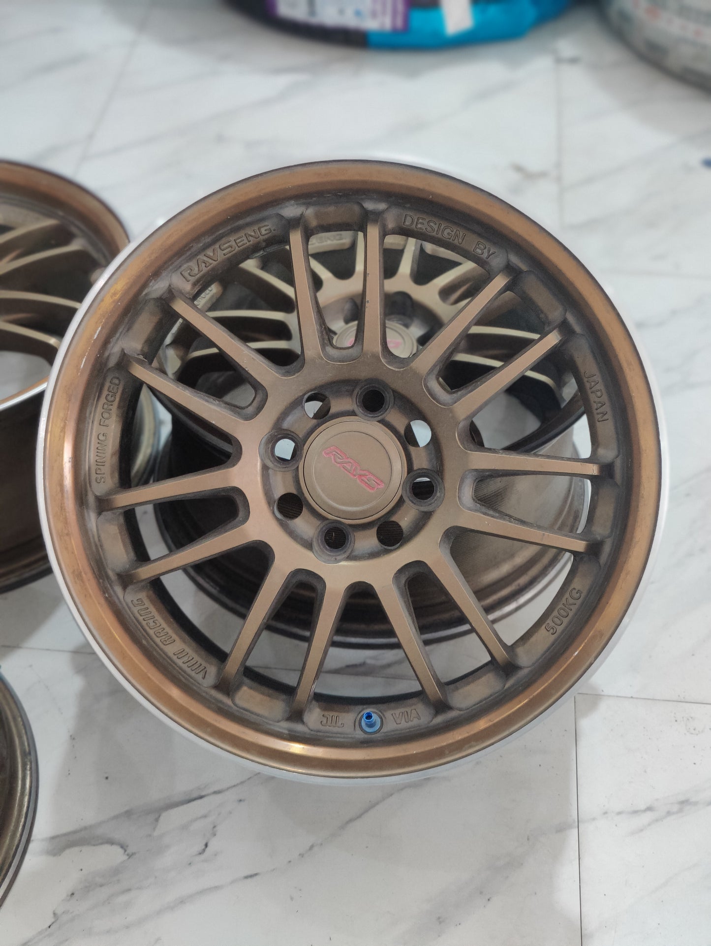 Ray's RE30 eng Japan wheels
