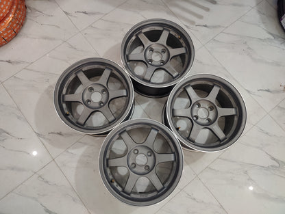 Rays Volk Racing TE37SL wheels