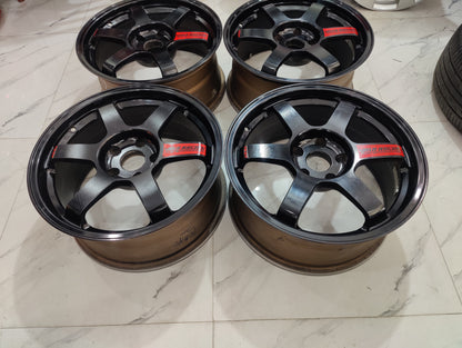 RAYS Volk Racing TE37SL wheels