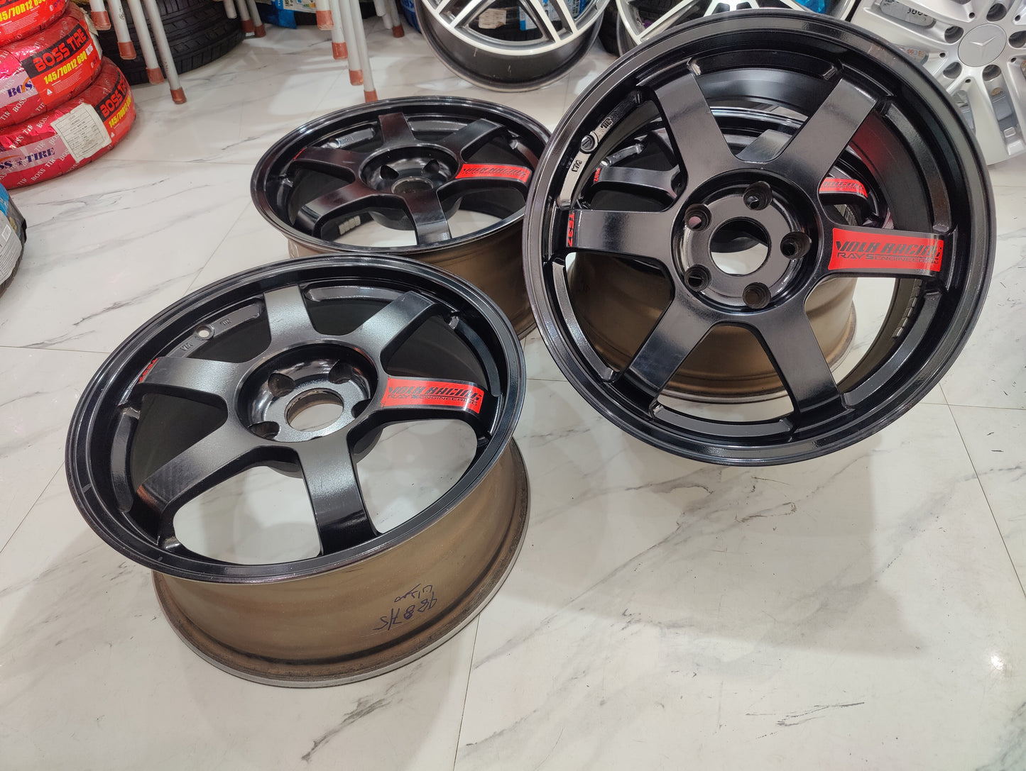 RAYS Volk Racing TE37SL wheels
