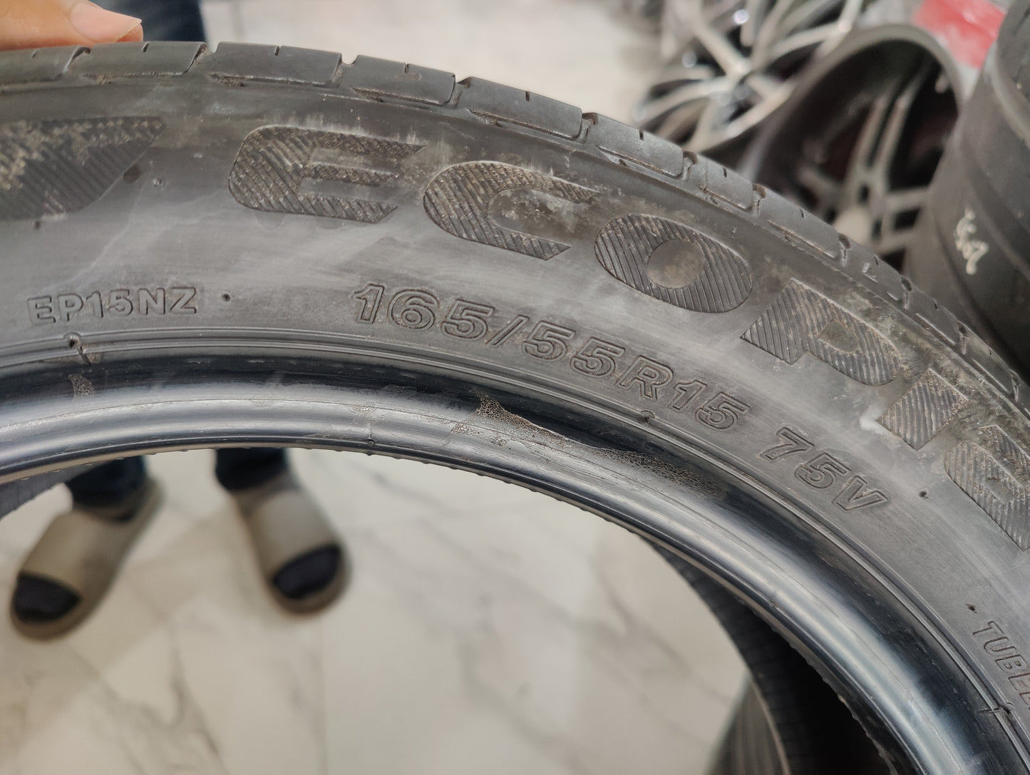165/55/15 Bridgestone used Tyres set available 95%