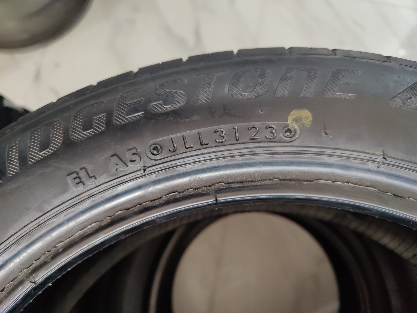 165/55/15 Bridgestone used Tyres set available 95%