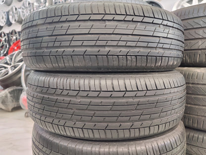 165/55/15 Bridgestone used Tyres set available 95%