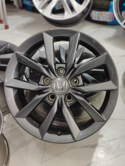 Civic x facelift OEM wheels
