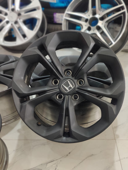 Civic 11gen RS turbo OEM Wheels