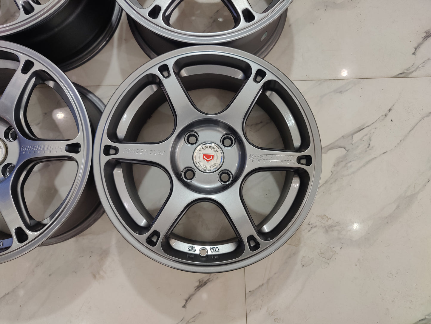 Ray's TE037 Forged wheels
