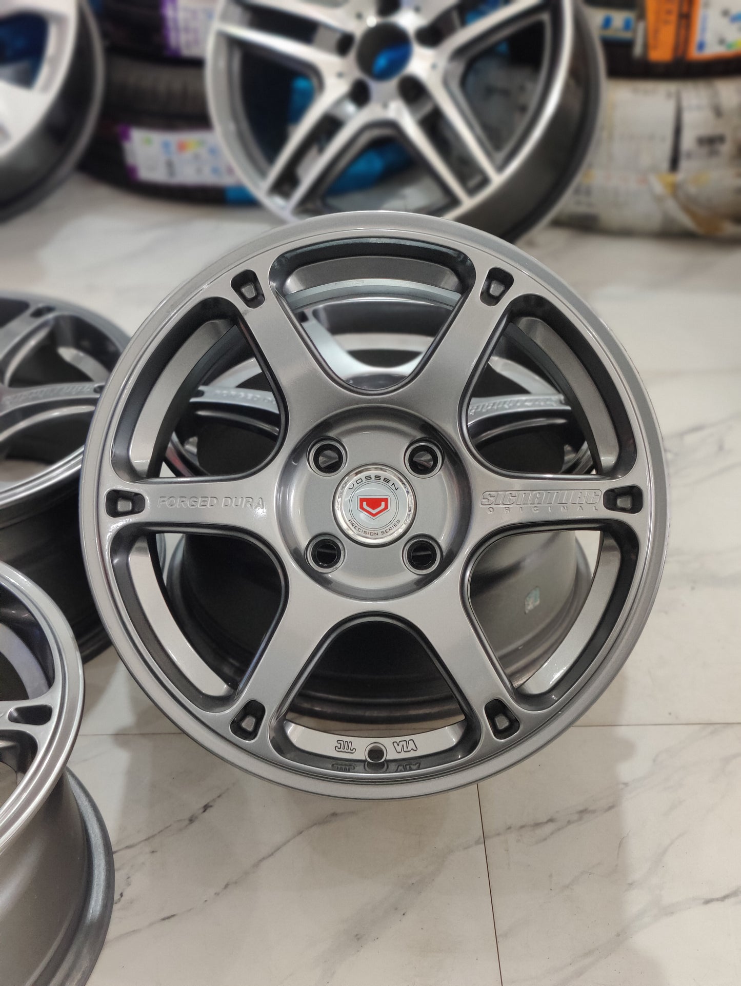 Ray's TE037 Forged wheels