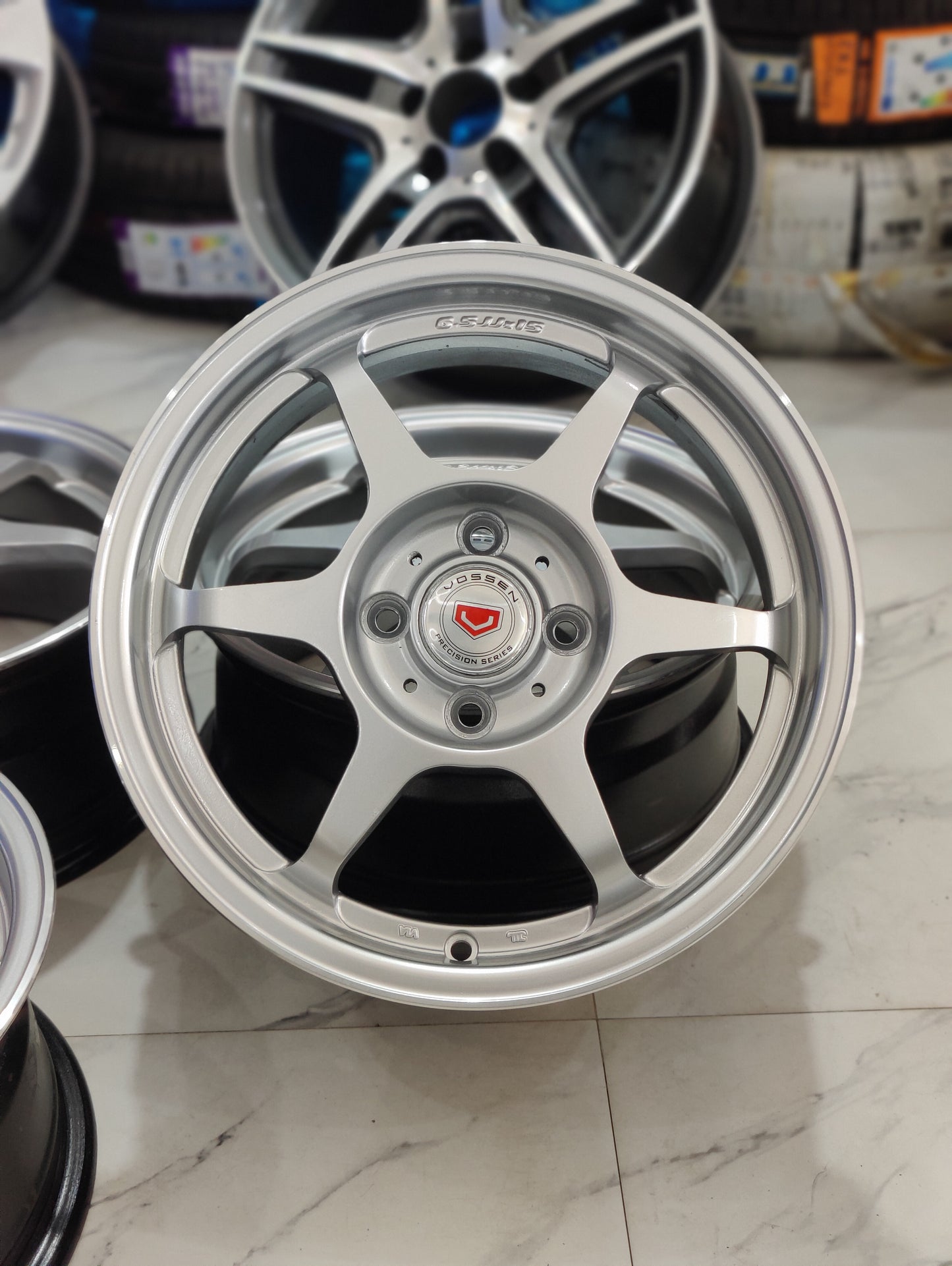Advan RG1 wheels