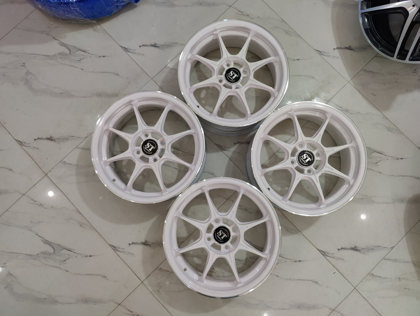 Advanti Racing MI526 wheels