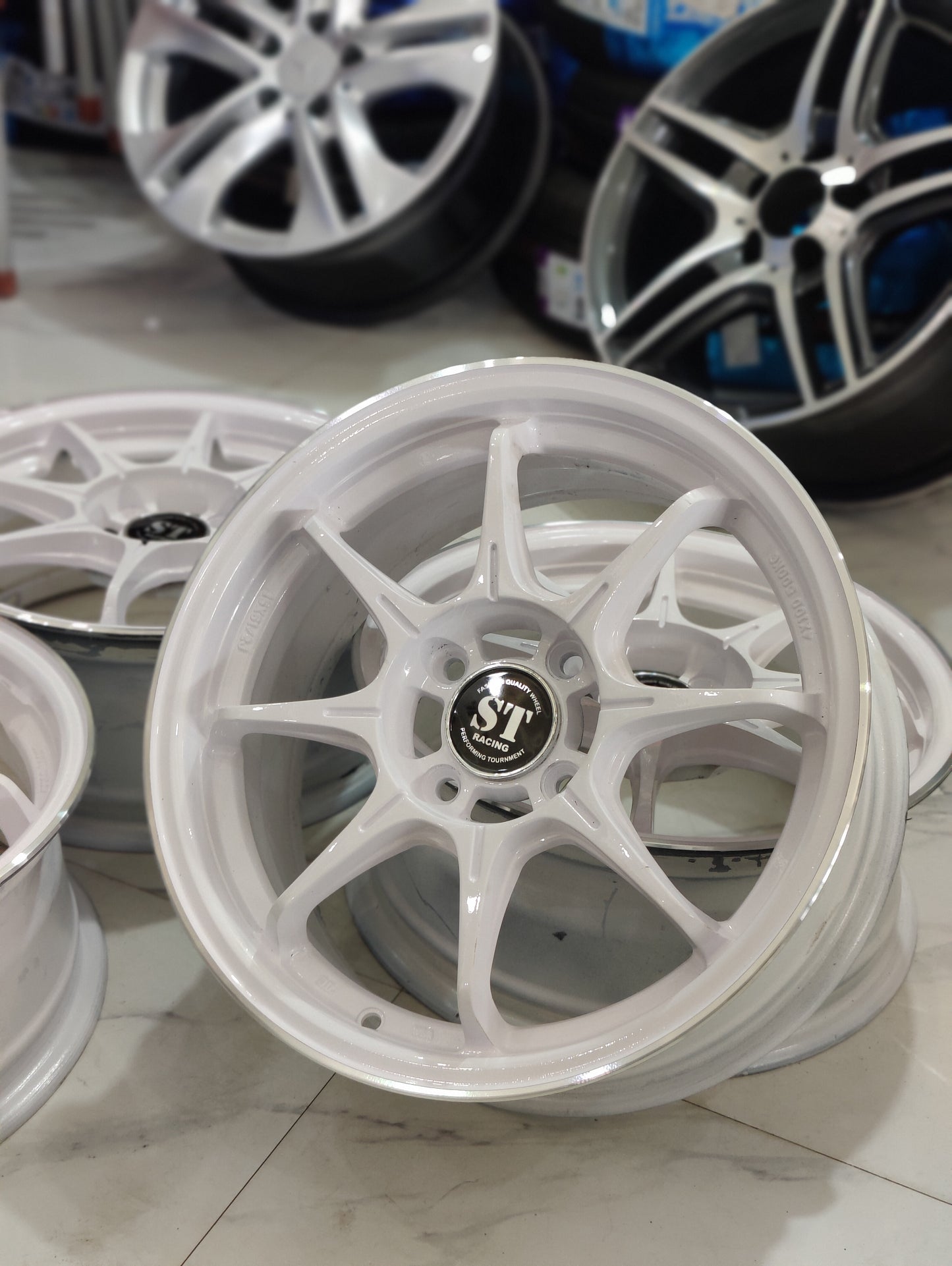 Advanti Racing MI526 wheels