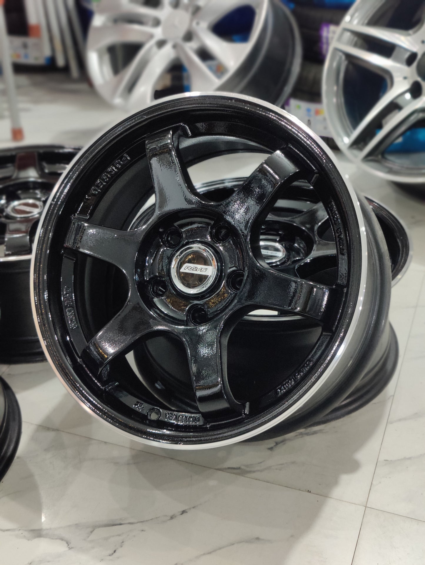Ray's TE37 Forged Wheels