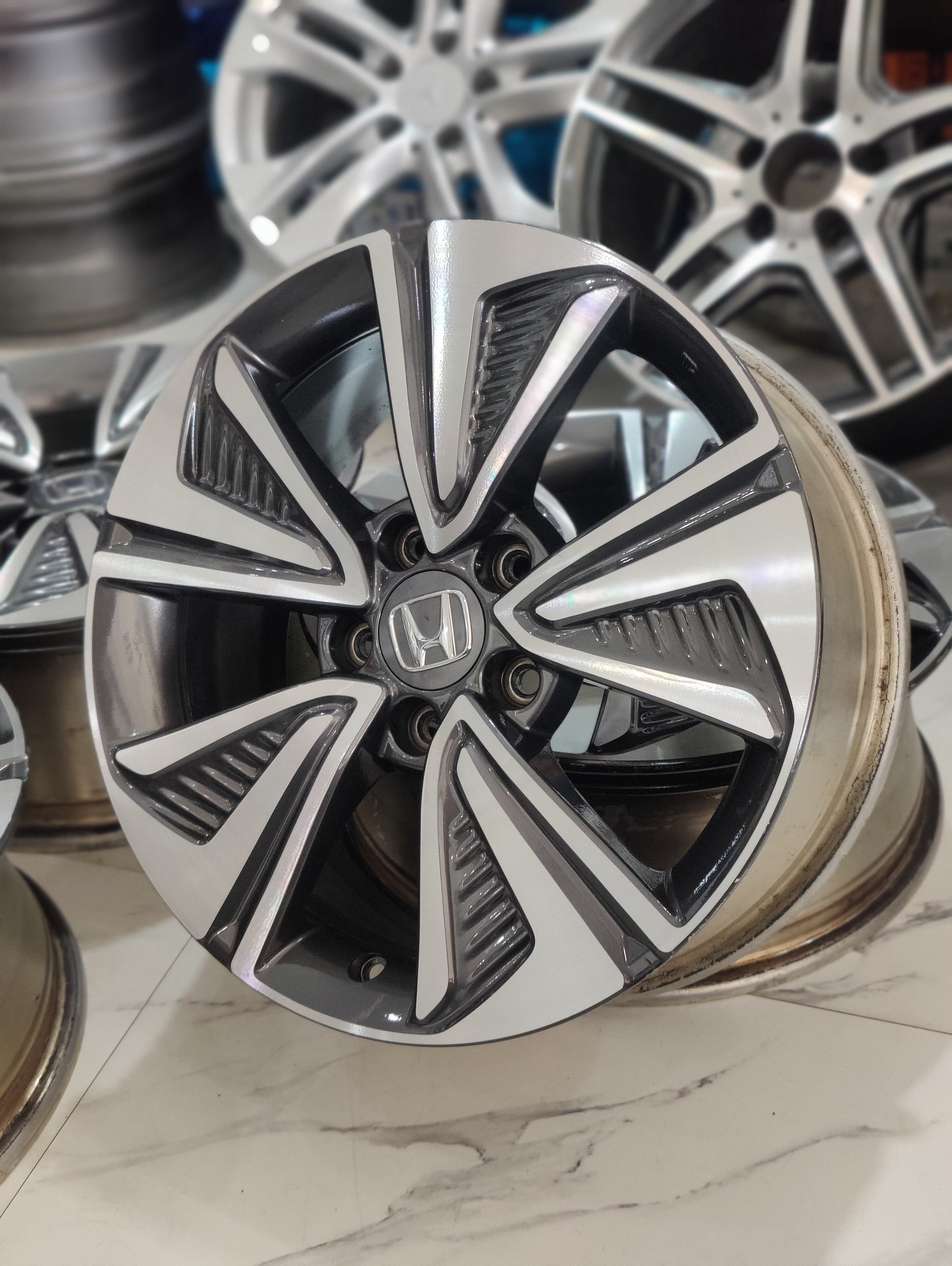 Civic x10gen RS turbo OEM Wheels
