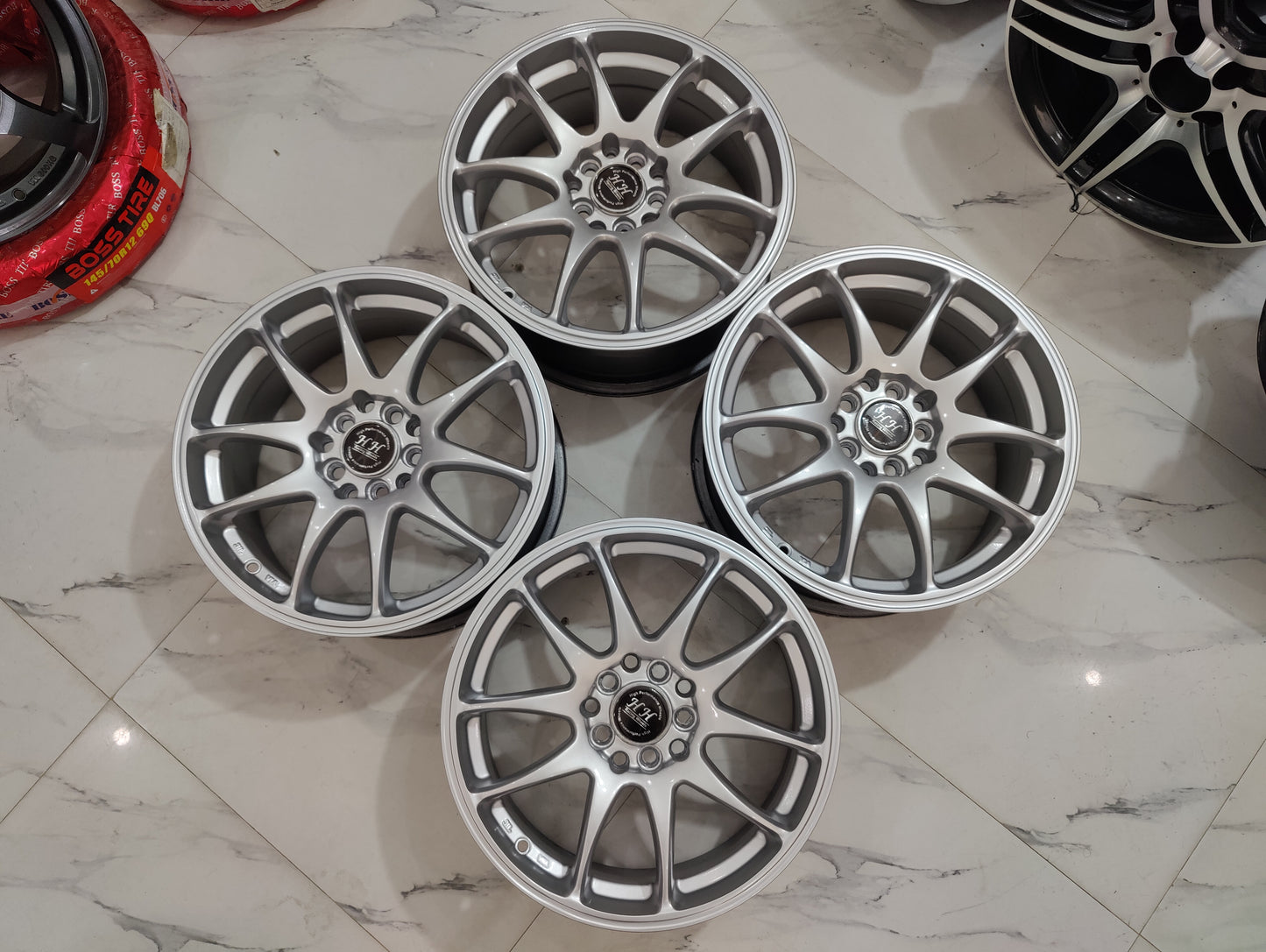 Work Emotion CR wheels