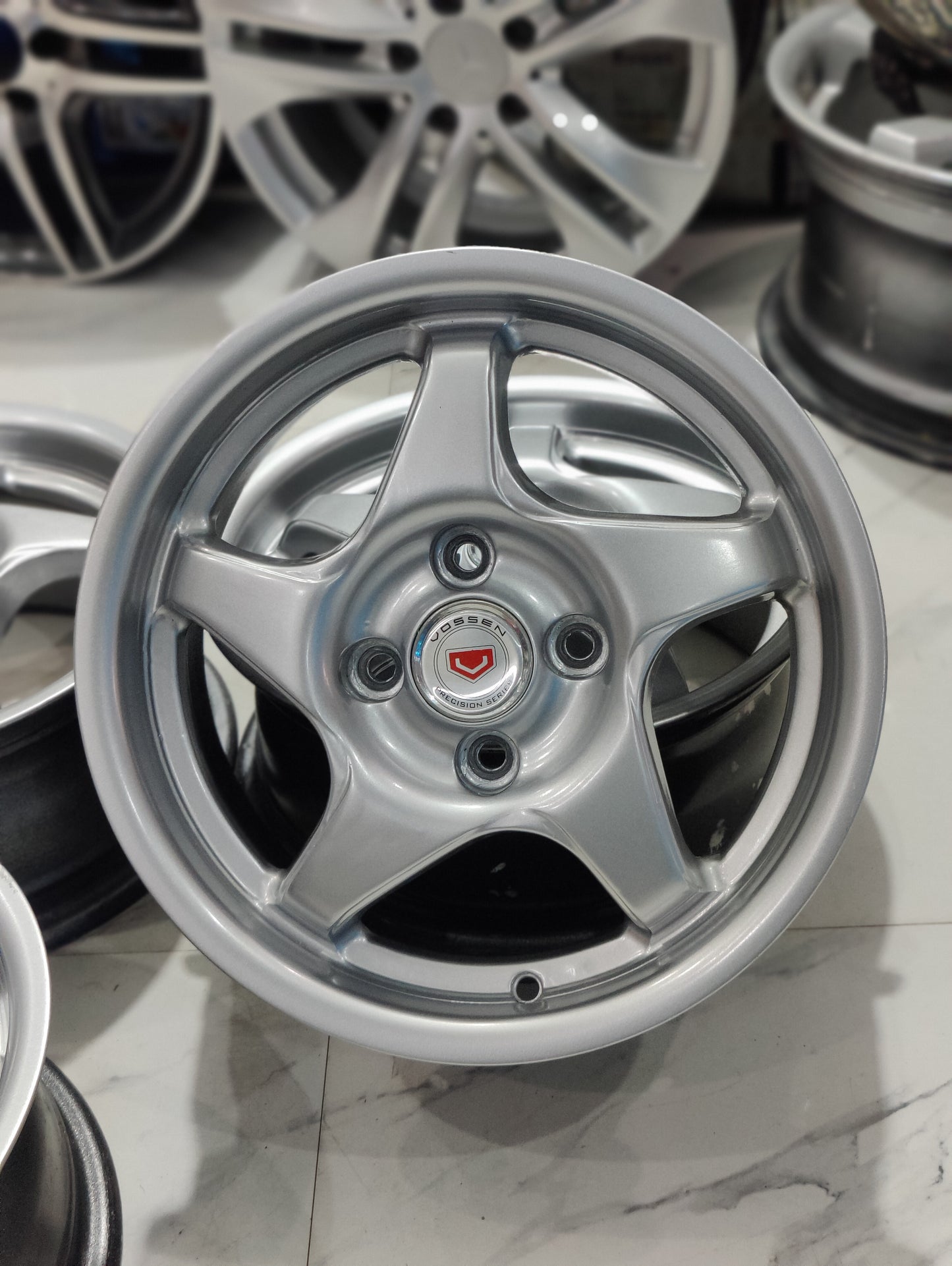Curving Star Wheels
