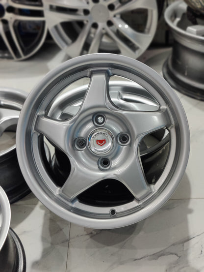 Curving Star Wheels