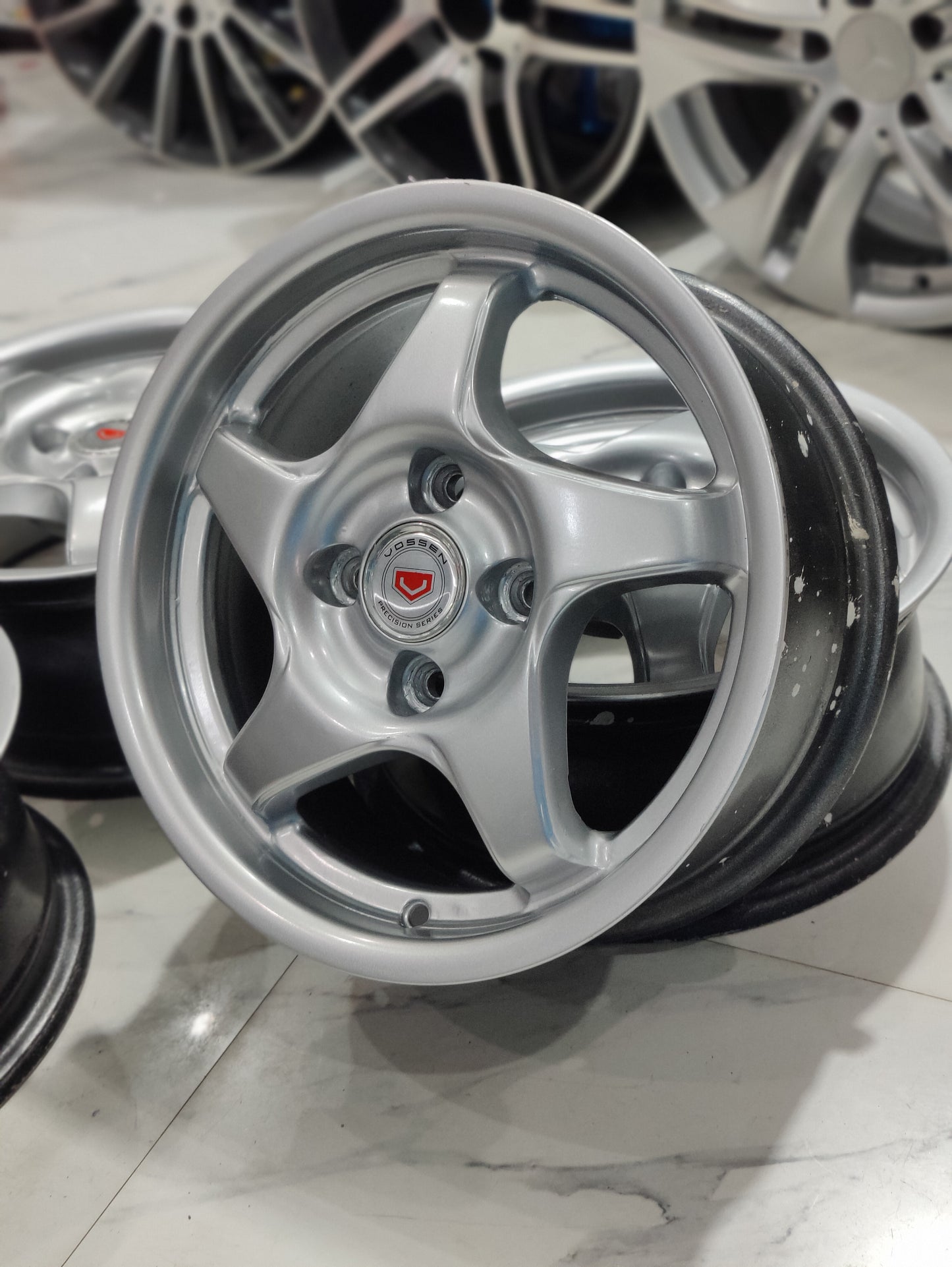 Curving Star Wheels