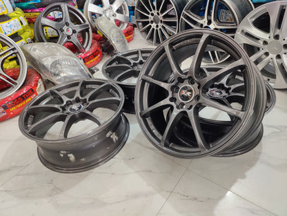 Ultra Racing wheels
