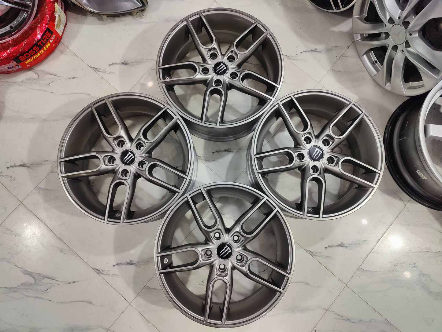 Monster hunter wheels