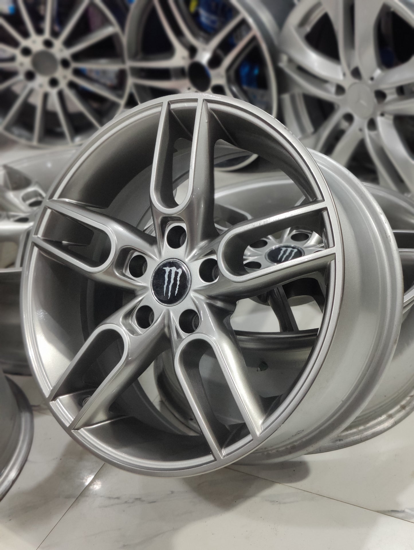 Monster hunter wheels