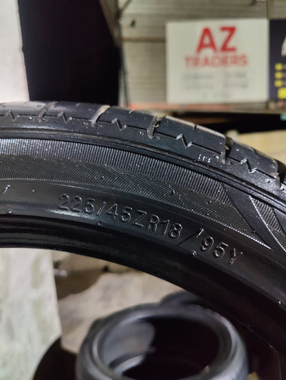 225/45/18 kumho used tyres set available