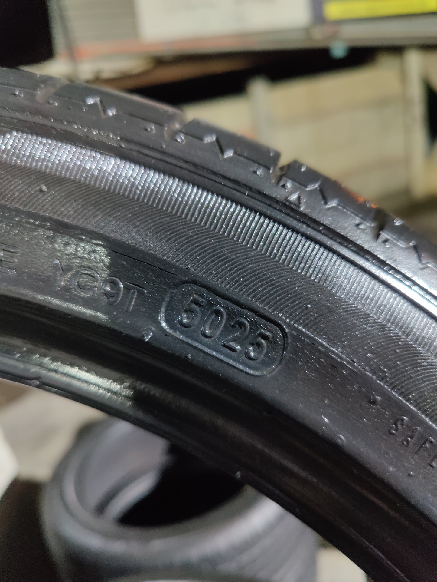 225/45/18 kumho used tyres set available
