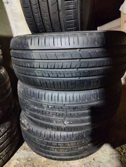 195/45/16 A plus used tyres set available almost new condition