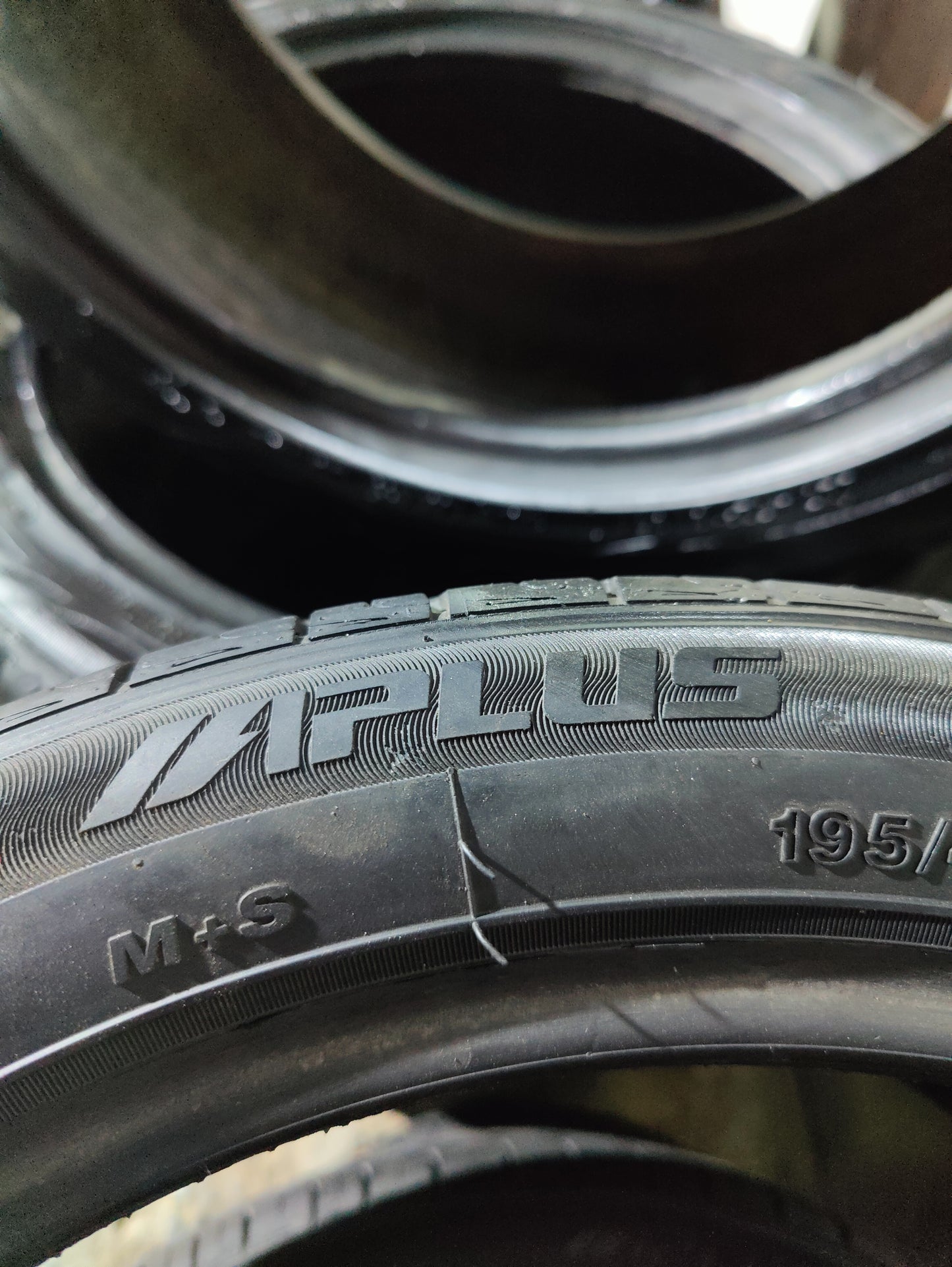 195/45/16 A plus used tyres set available almost new condition