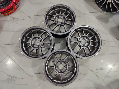 Racing Hart wheels