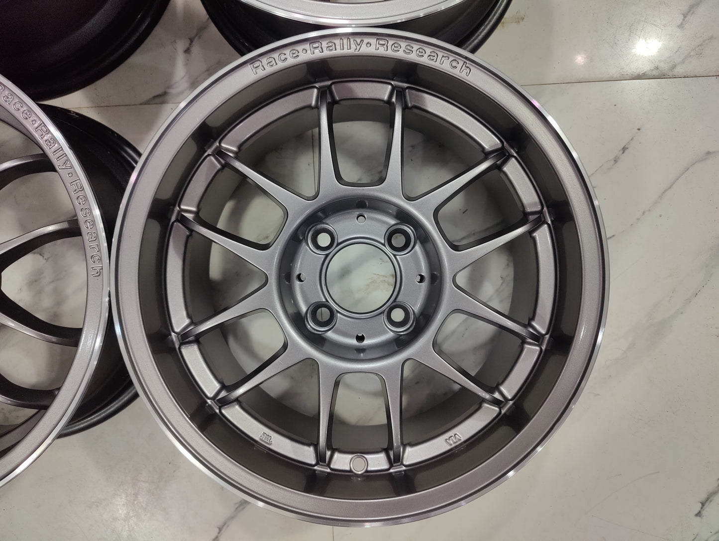 Racing Hart wheels