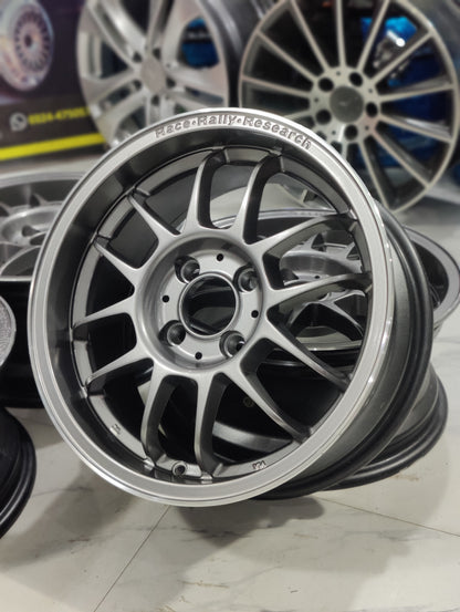 Racing Hart wheels