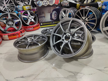 Ultra Racing wheels