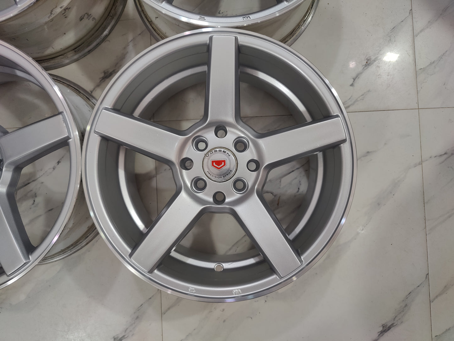 Vossen CV3 wheels