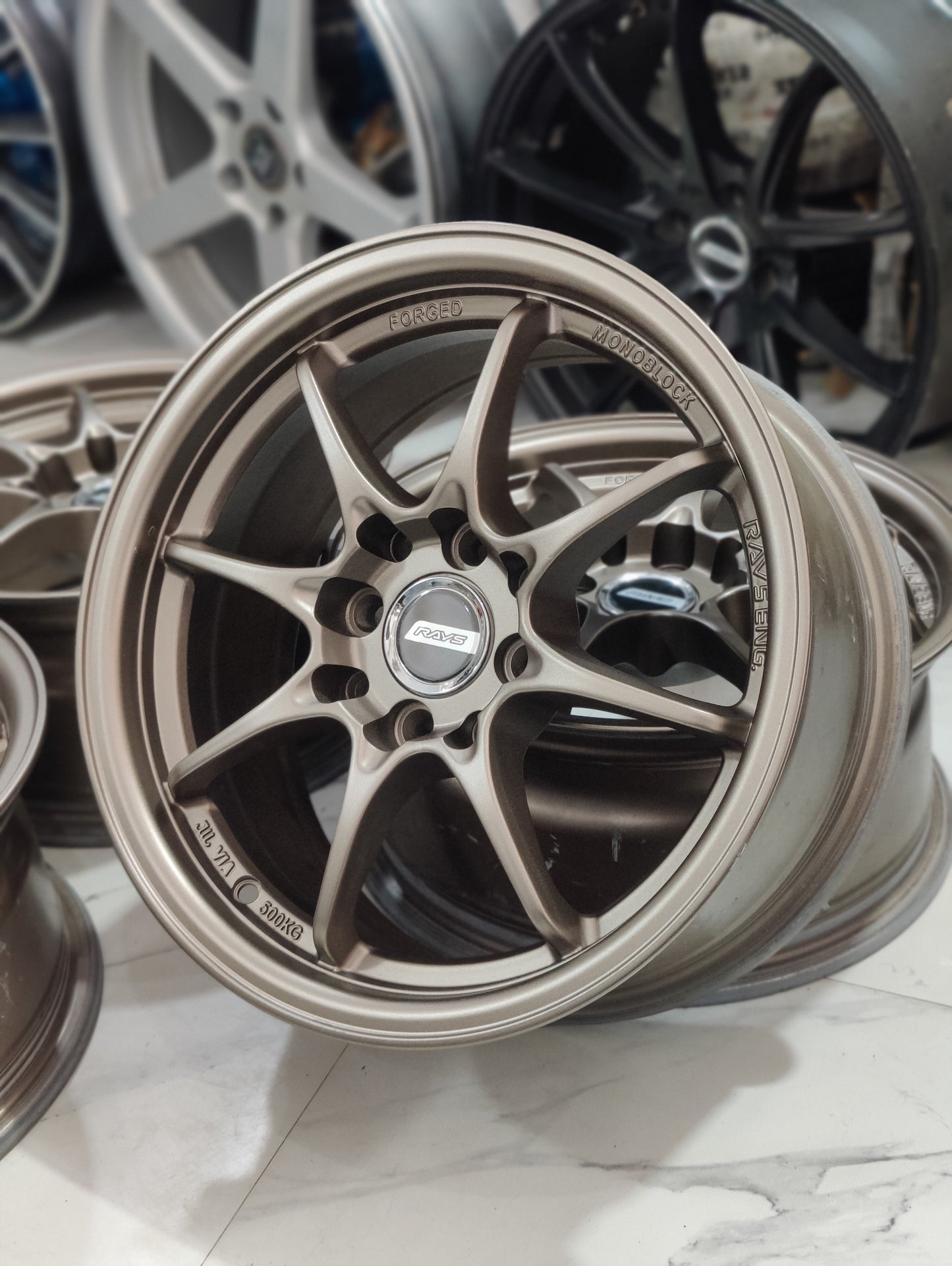 Ray's Eng CE28 Wheels