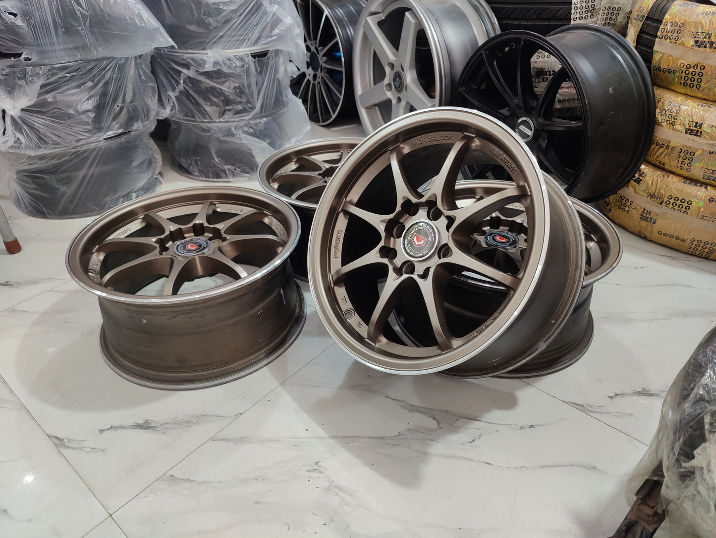 Ray's ce28 wheels