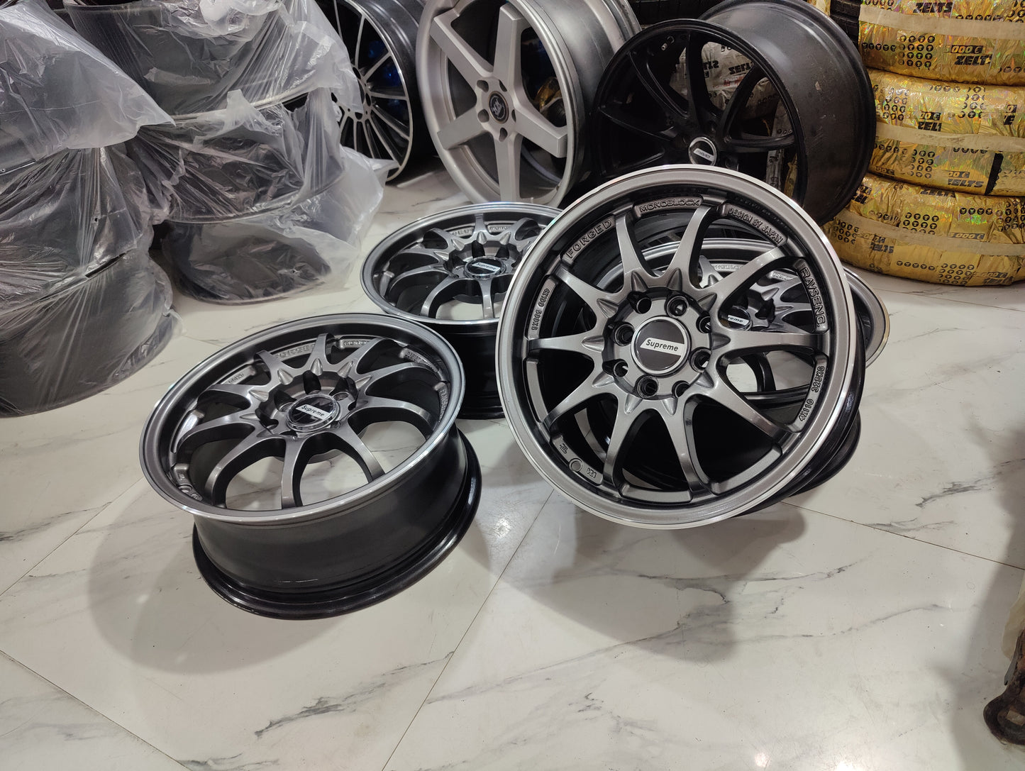 Ray's ce28 wheels