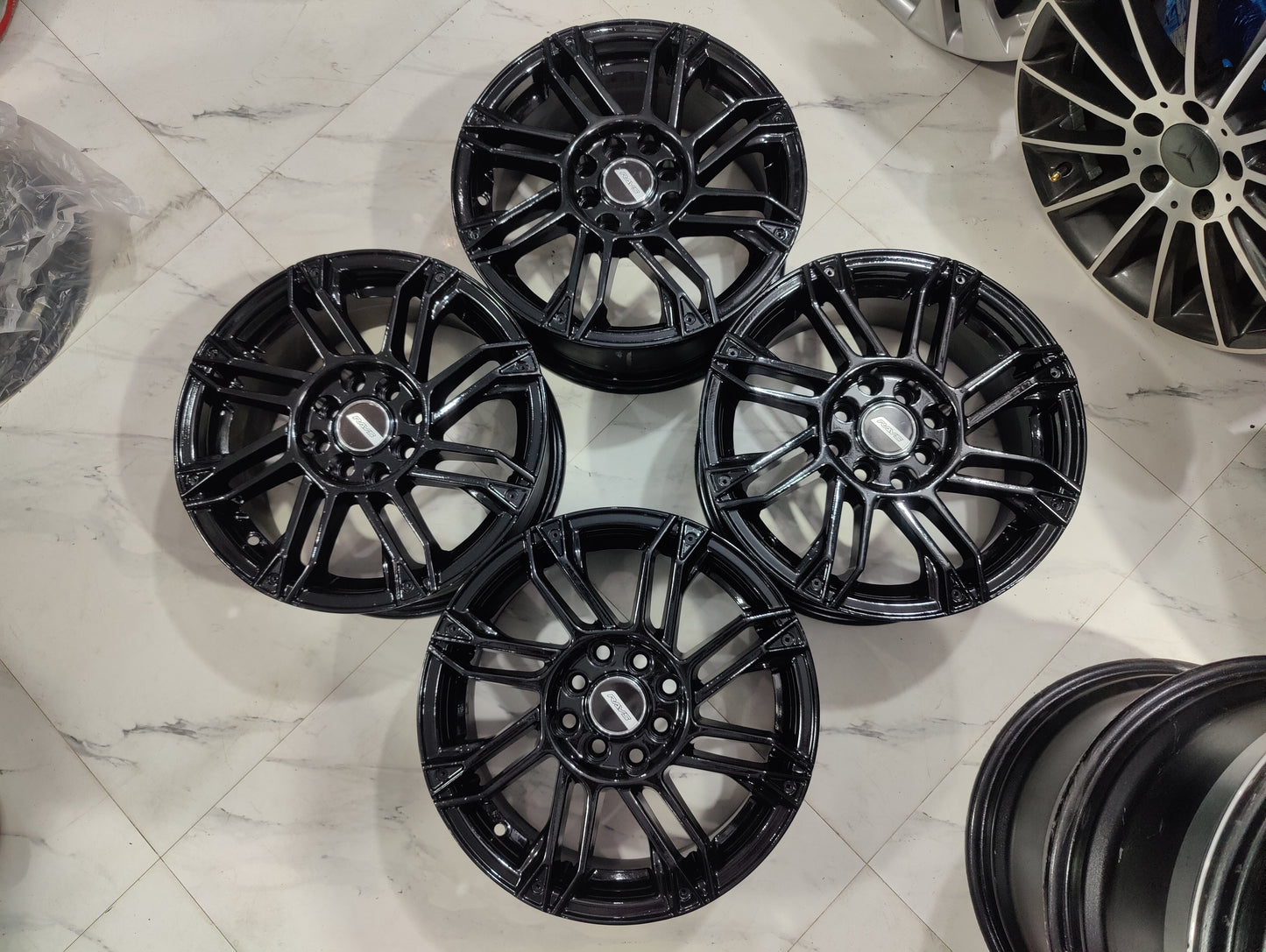 Ray's wheels