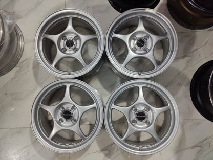 ENKEI RP01 Wheels