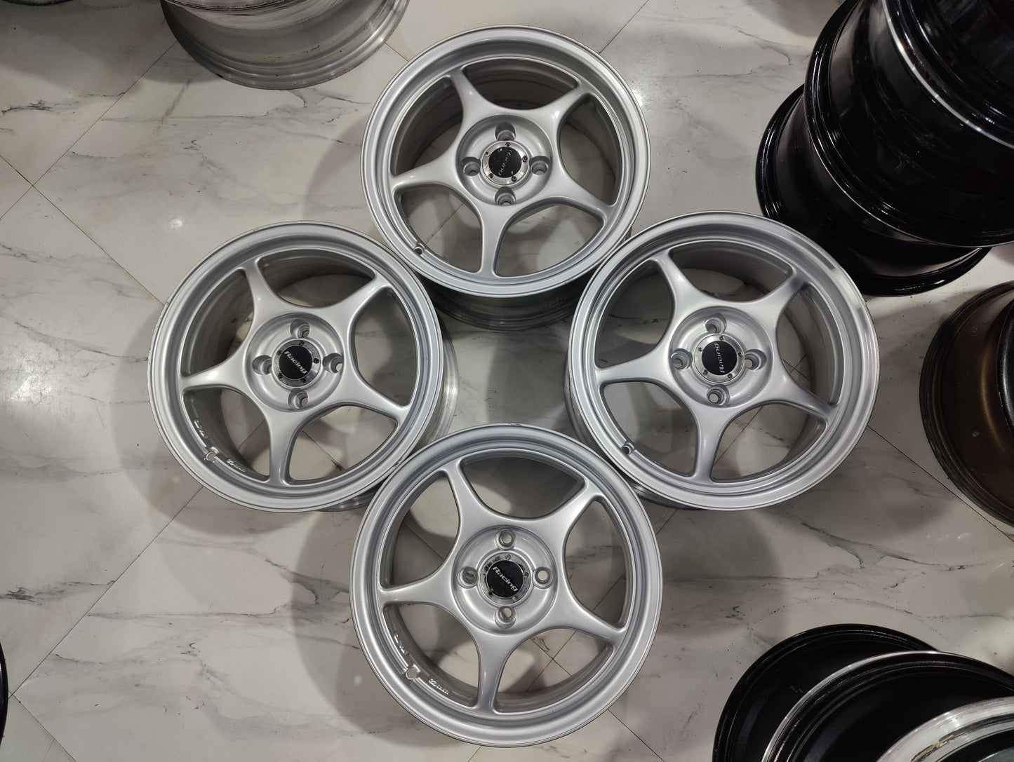 ENKEI RP01 Wheels