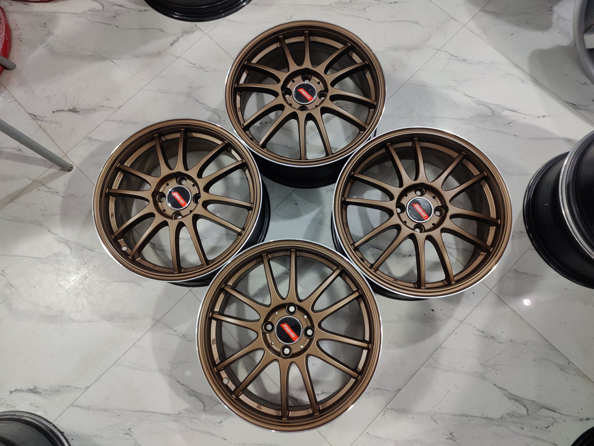 Ray's RE30 Wheels